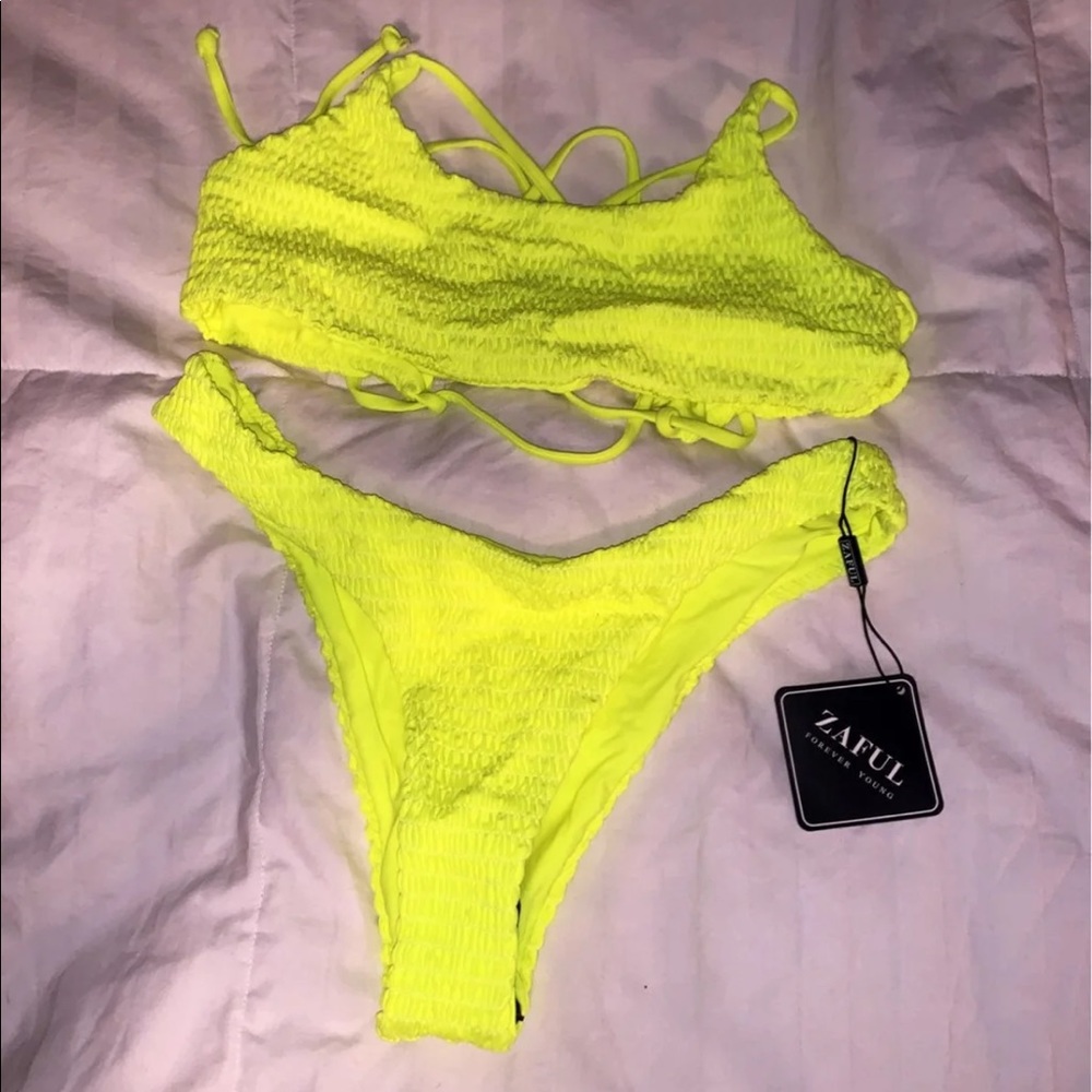 Neon bikini set